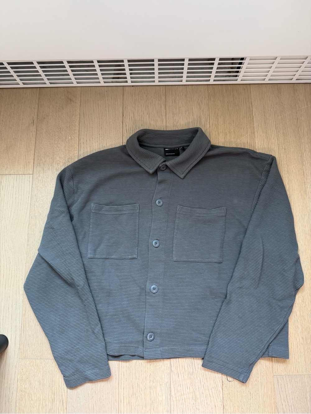 Men's Button-Up Knit Cropped Shacket in Charcoal Gray